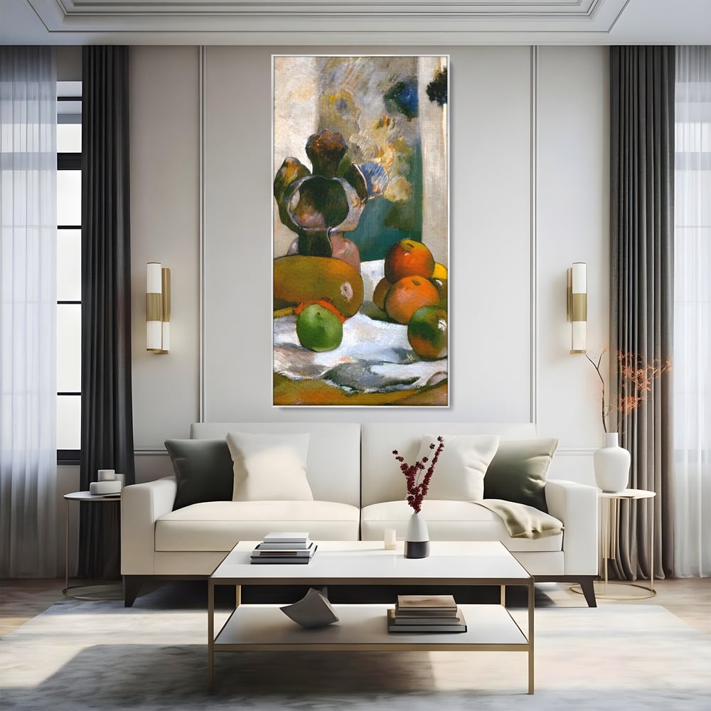 Tablou canvas cu pictura natura moarta cu fructe si vaza, in rama de aluminiu argintiu, pe perete intr-un living